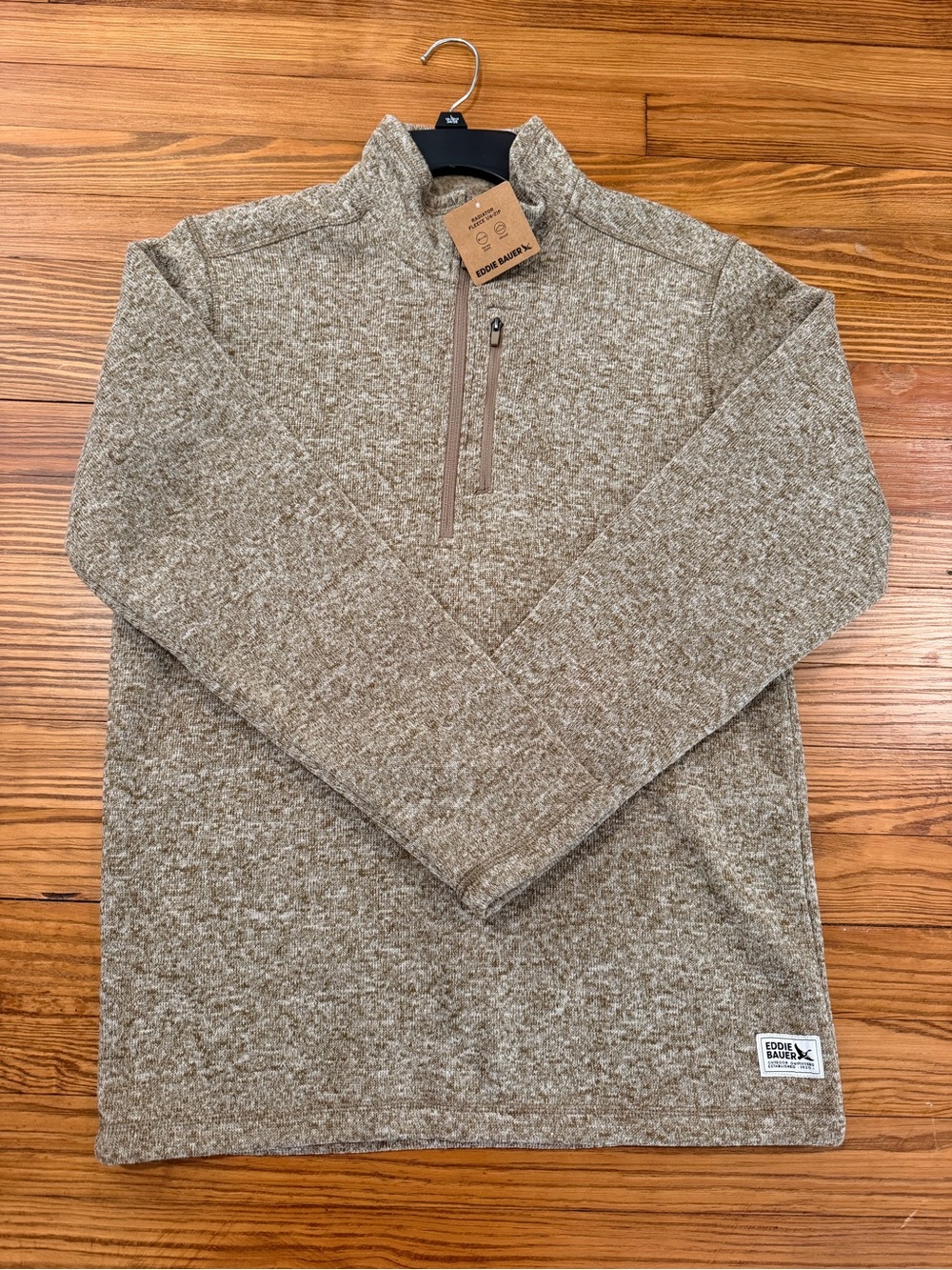 BNWT Eddie Bauer Quarter Zip
